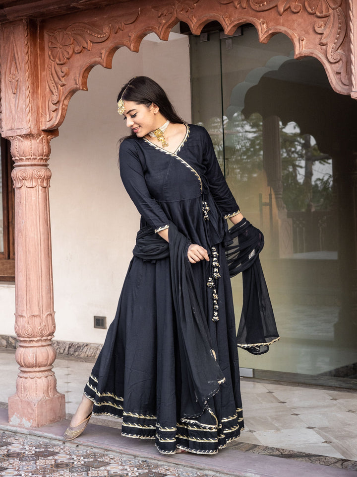 Women'S Navy Blue Embroidered Lehenga Dupatta Set | LASVINI - Redefining Indian Fashion with Elegance
