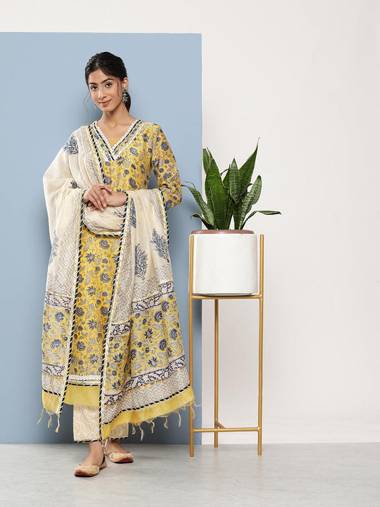 Yellow Pure Chanderi Kurta Pant Set With Dupatta | LASVINI - Redefining Indian Fashion with Elegance