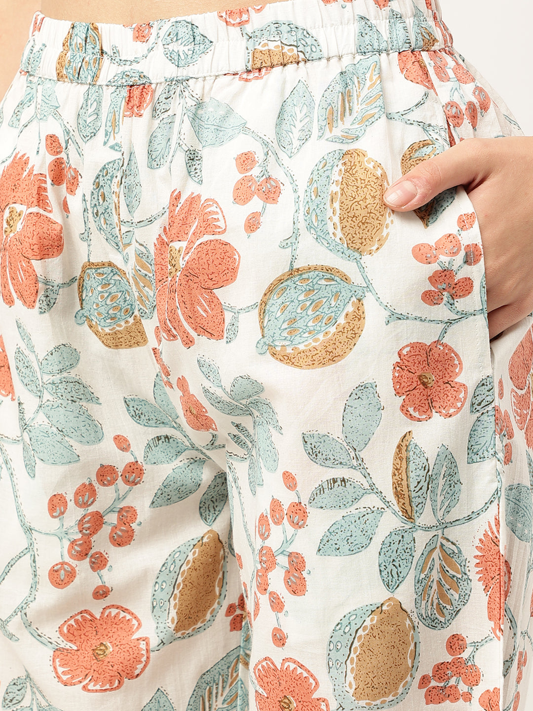 Women Floral Printed Pure Cotton Tunic With Trousers | LASVINI - Redefining Indian Fashion with Elegance