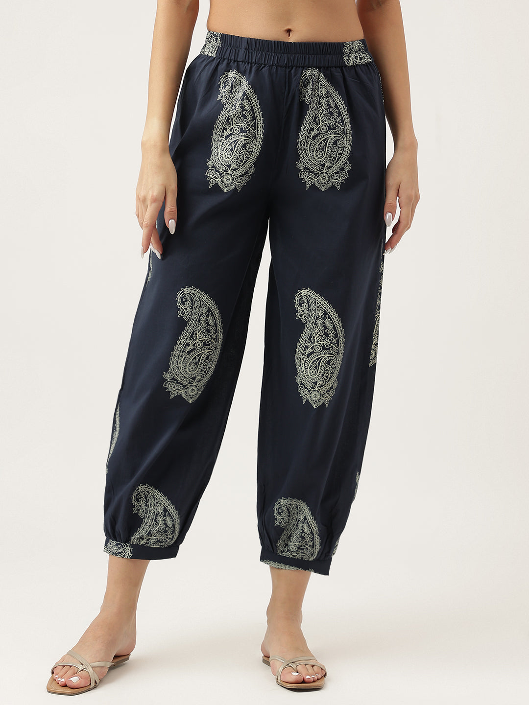 Black Cotton Paisley Print Kurta Hem Cuffed Pant Set | LASVINI - Redefining Indian Fashion with Elegance