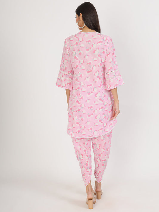 Women Pink Floral Printed Cotton Co-Ord Set | LASVINI - Redefining Indian Fashion with Elegance