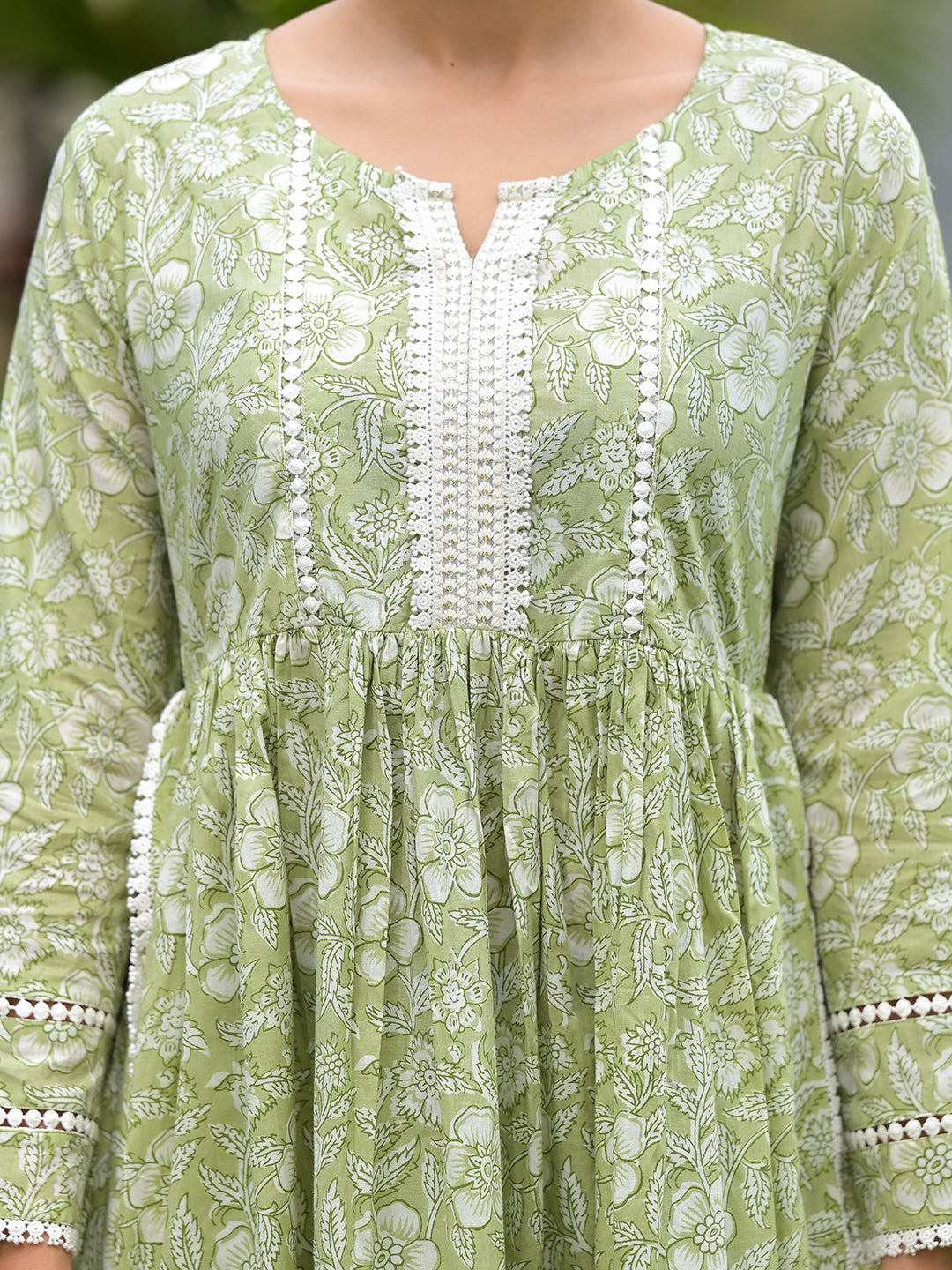 Green Floral Print Cotton Nyra Cut Kurta Pant Set | LASVINI - Redefining Indian Fashion with Elegance