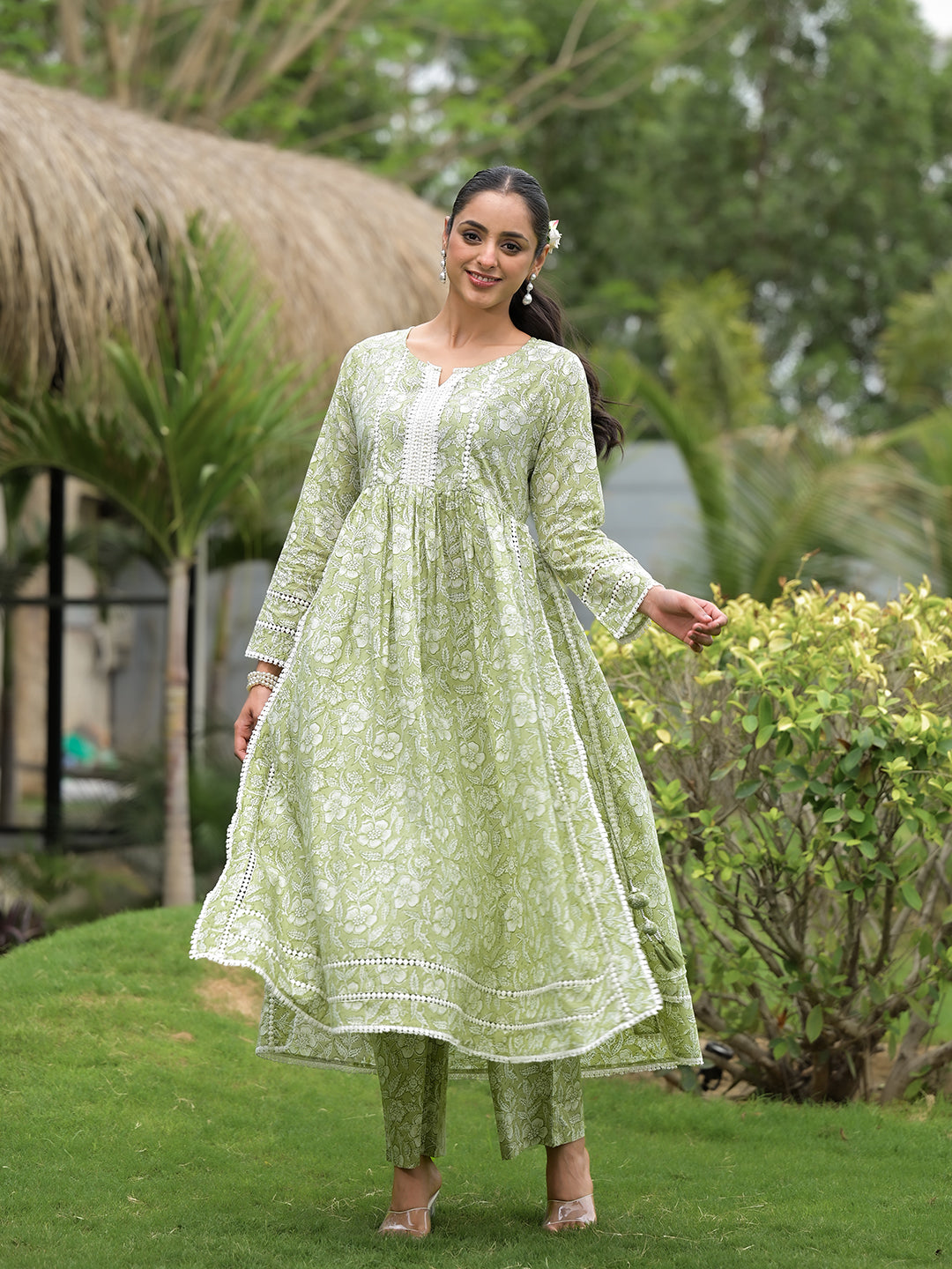 Green Floral Print Cotton Nyra Cut Kurta Pant Set | LASVINI - Redefining Indian Fashion with Elegance