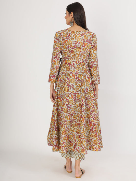 Green Floral Print Cotton Kurta Pants Set For Women | LASVINI - Redefining Indian Fashion with Elegance