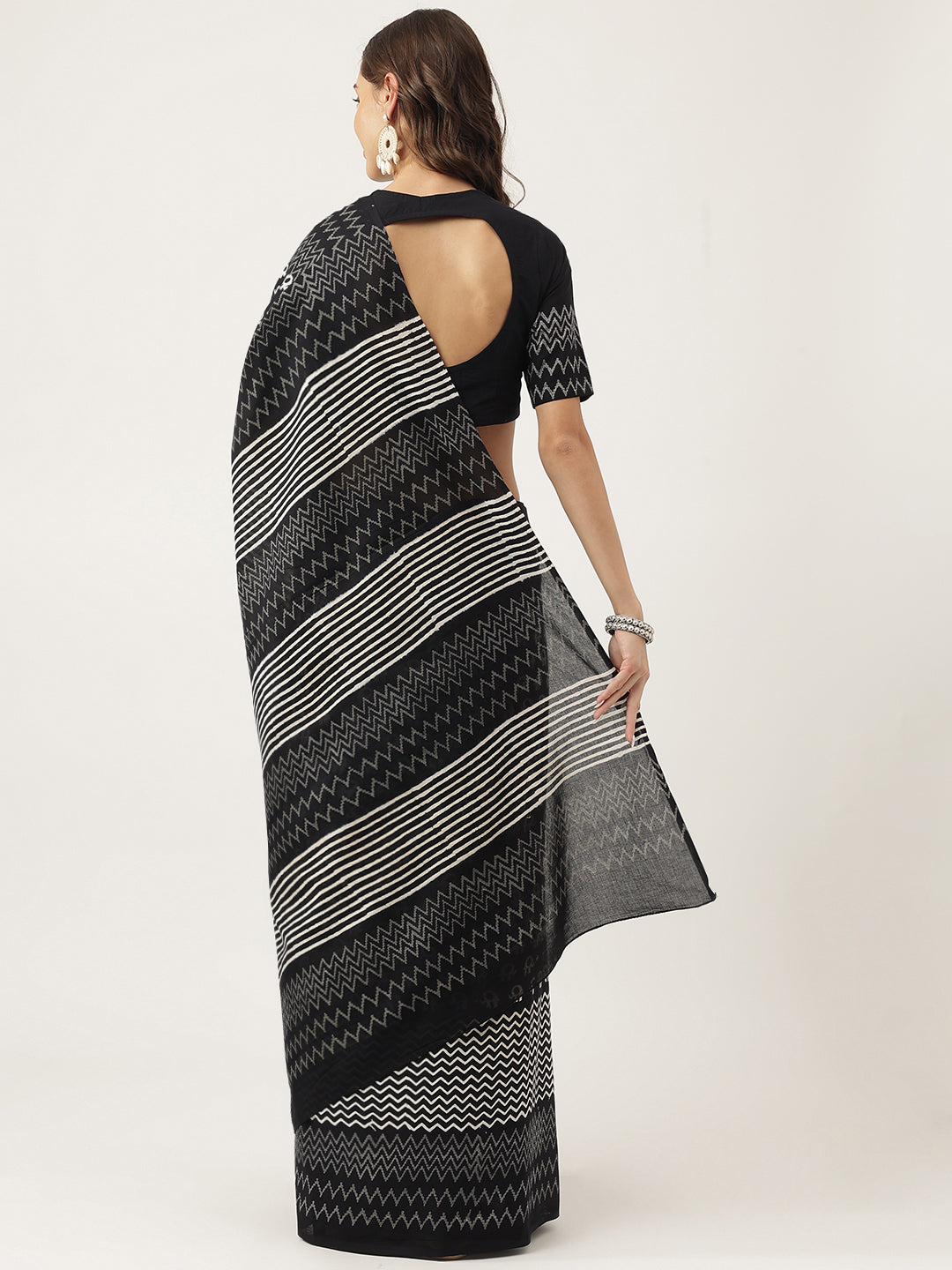 Black Hand Block Mulmul Cotton Saree | LASVINI - Redefining Indian Fashion with Elegance