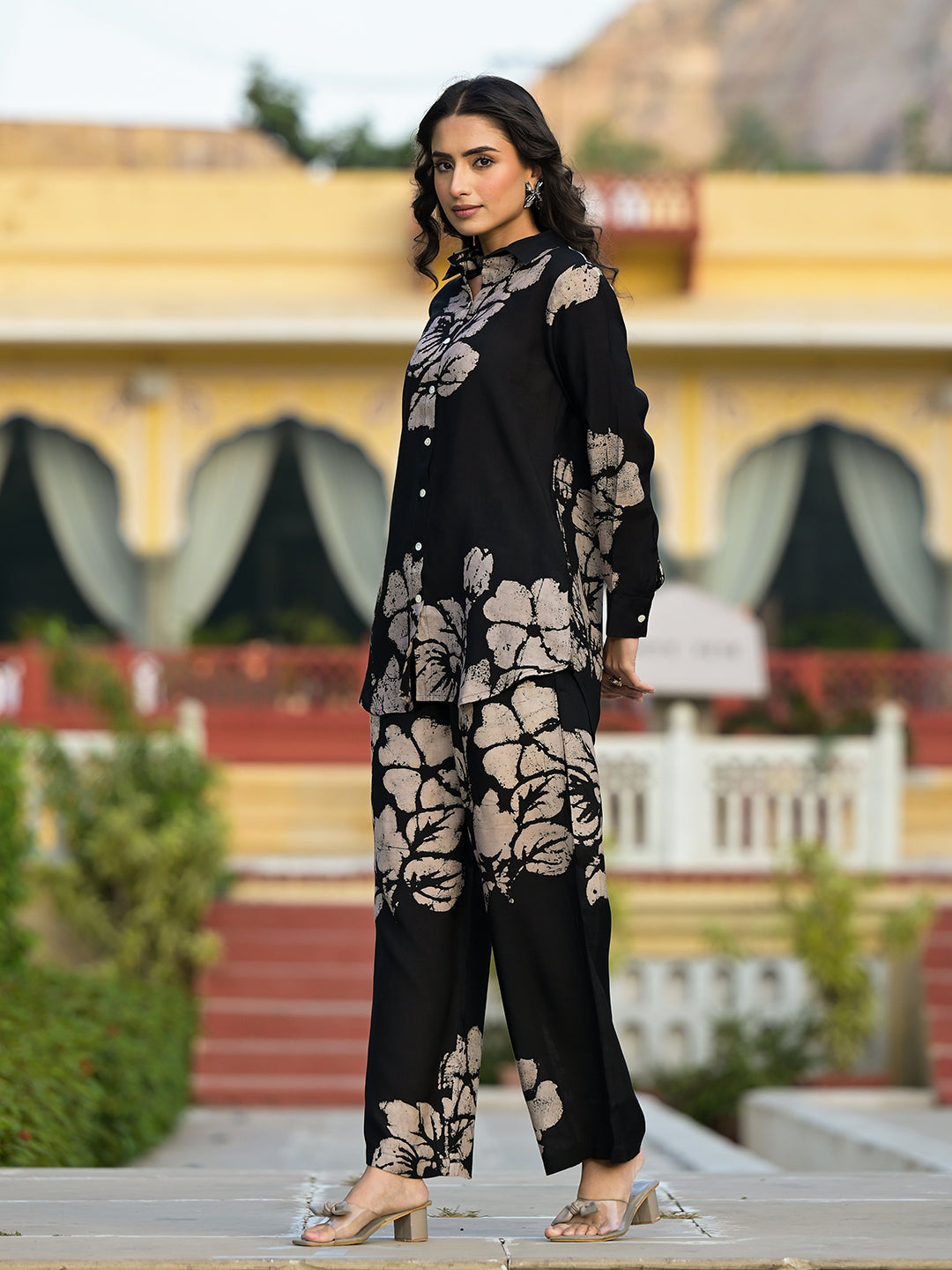 Black Hand Painted Women Muslin Co-Ord Set | LASVINI - Redefining Indian Fashion with Elegance