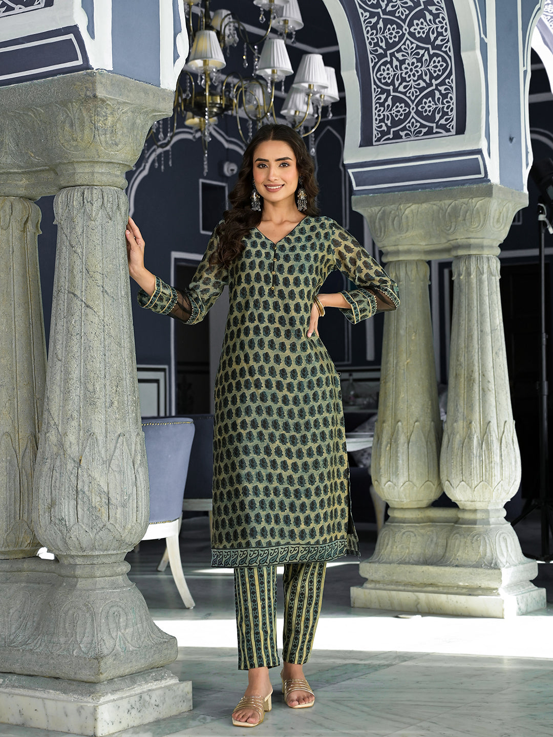 Green Ethnic Printed Chanderi Silk Kurta Trouser With Dupatta Set | LASVINI - Redefining Indian Fashion with Elegance