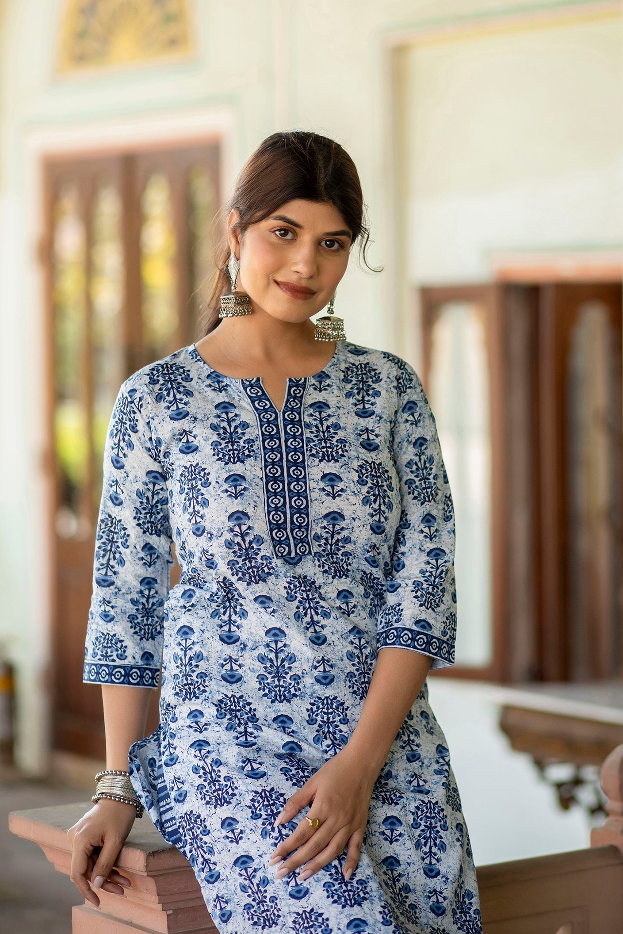 Women White & Indigo Three-Quarter Sleeves Straight Kurta With Palazzo | LASVINI - Redefining Indian Fashion with Elegance