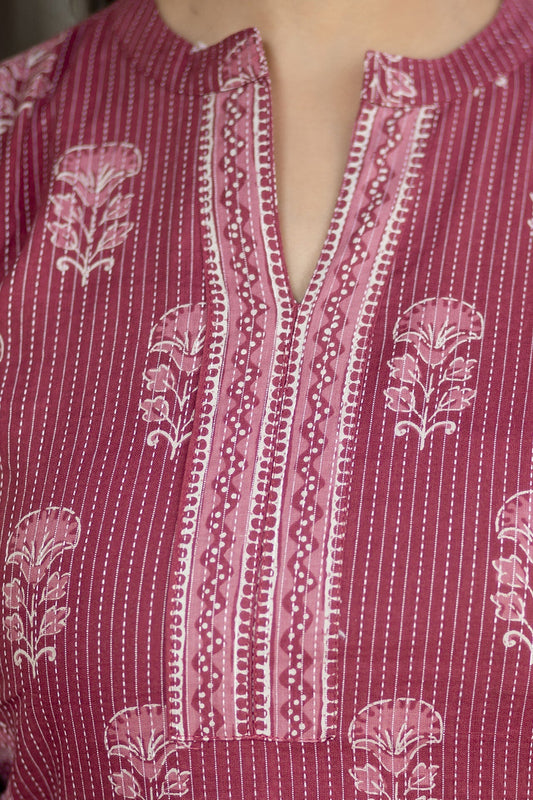 Women Mauve Printed Straight Kurta With White Solid Trouser | LASVINI - Redefining Indian Fashion with Elegance