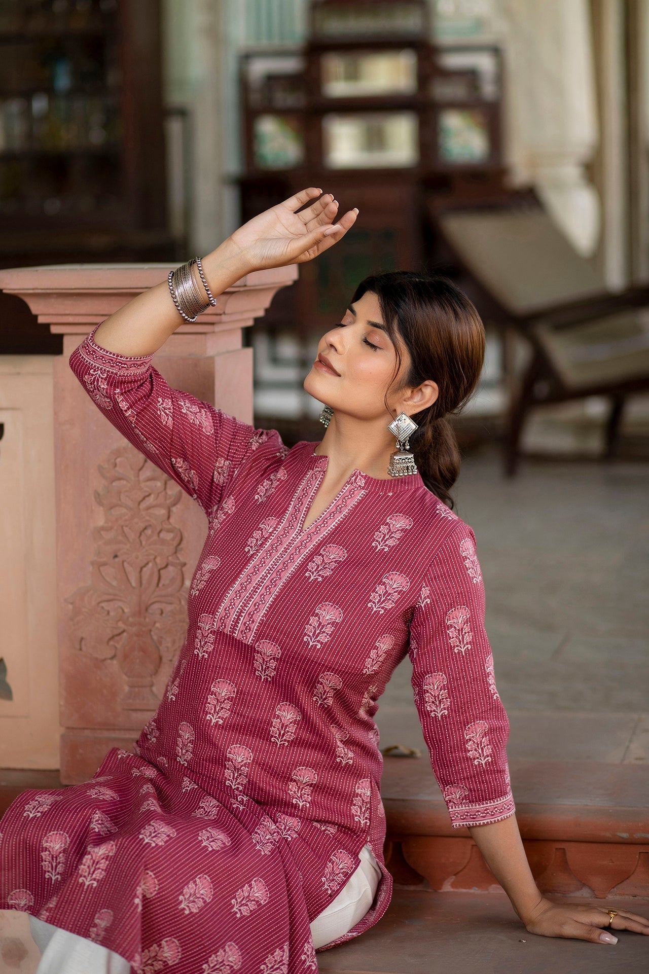Women Mauve Printed Straight Kurta With White Solid Trouser | LASVINI - Redefining Indian Fashion with Elegance