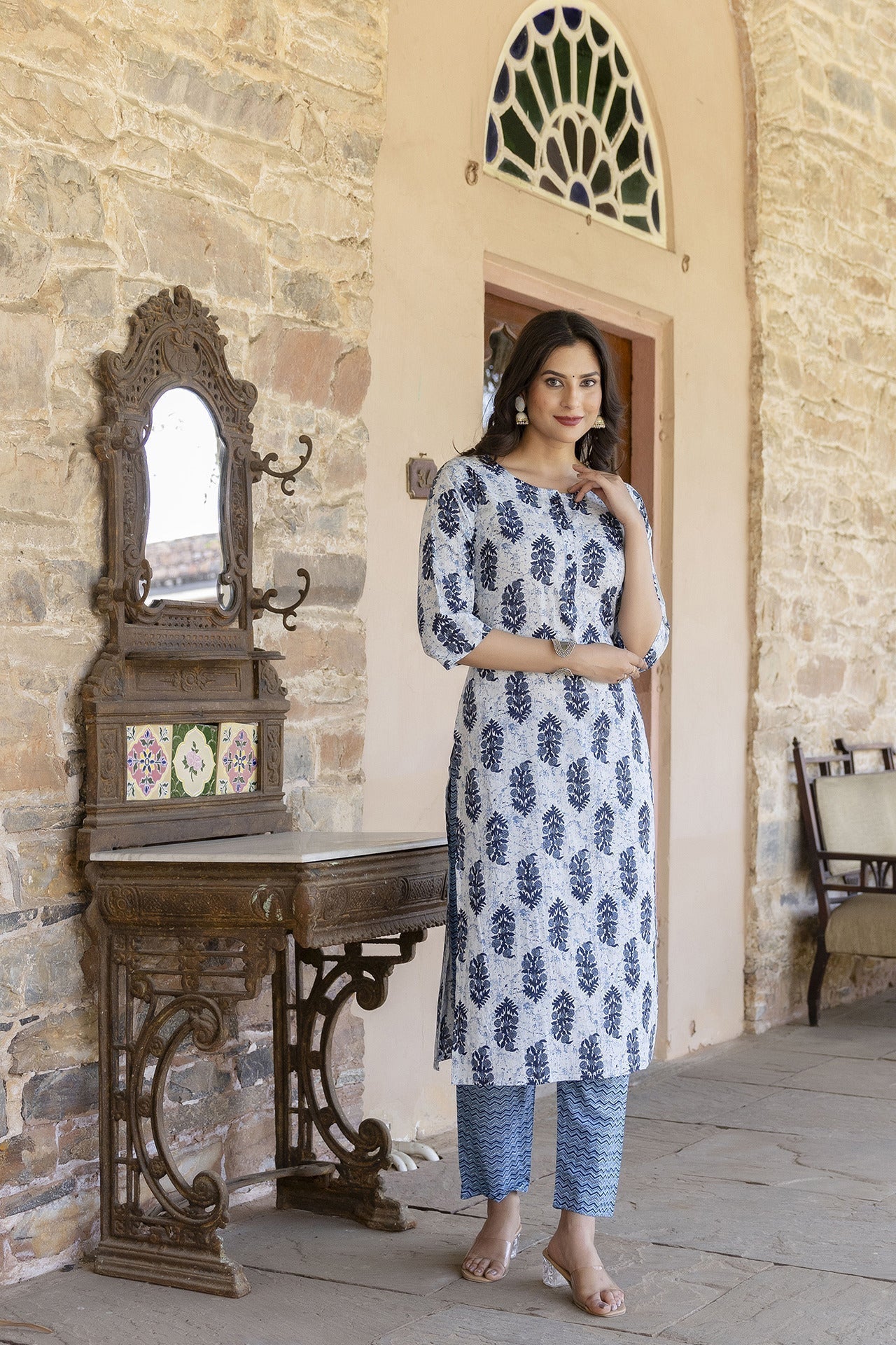 Women Blue Printed Straight Kurta With Trouser | LASVINI - Redefining Indian Fashion with Elegance