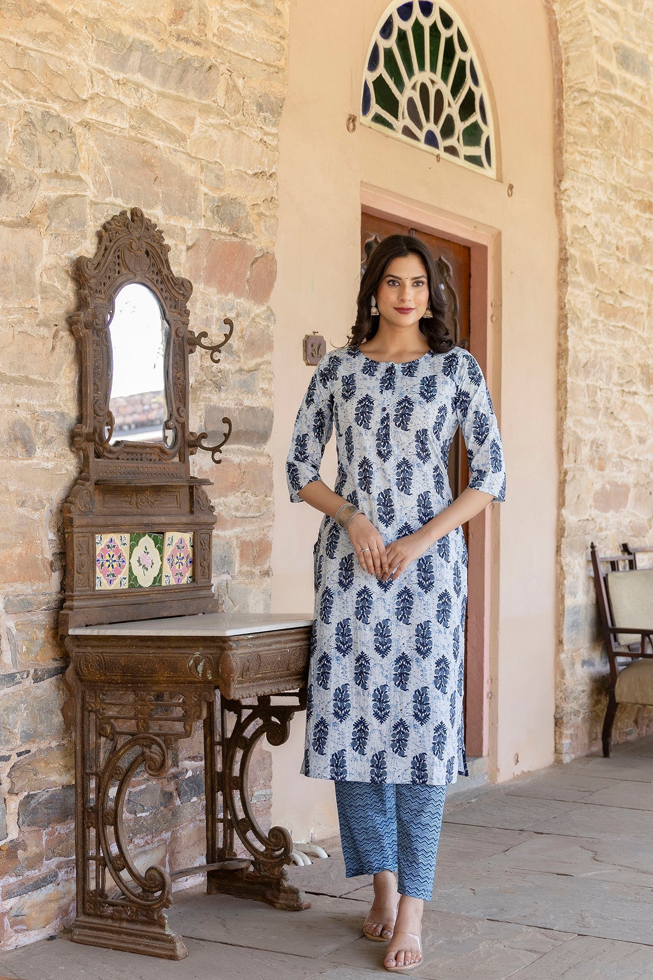 Women Blue Printed Straight Kurta With Trouser | LASVINI - Redefining Indian Fashion with Elegance