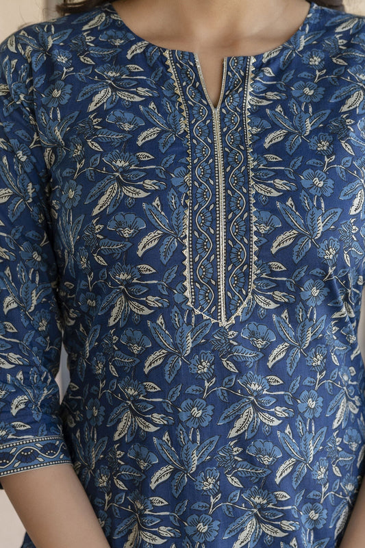 Women Blue Printed Straight Kurta With Trouser | LASVINI - Redefining Indian Fashion with Elegance