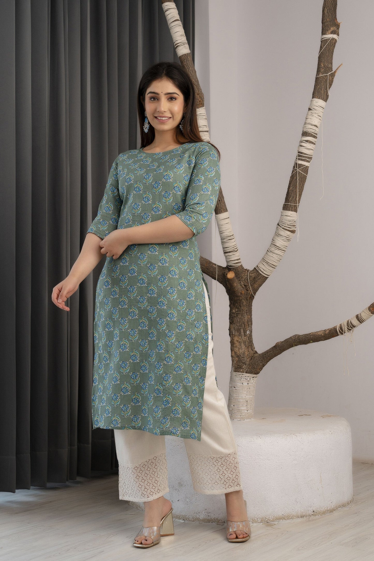 Women Green Ethnic Printed Straight Kurta With Three Quarter Sleeves | LASVINI - Redefining Indian Fashion with Elegance