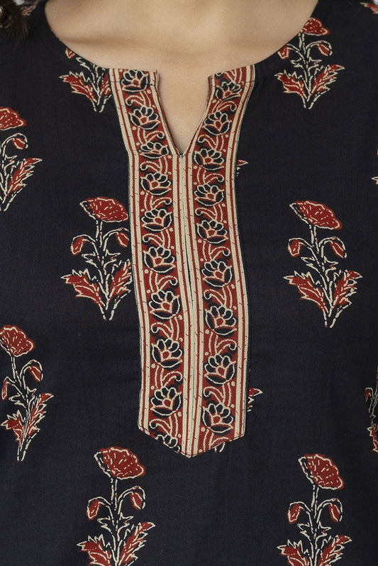 Women Black Straight Tunic With Three Quarter Sleeves | LASVINI - Redefining Indian Fashion with Elegance