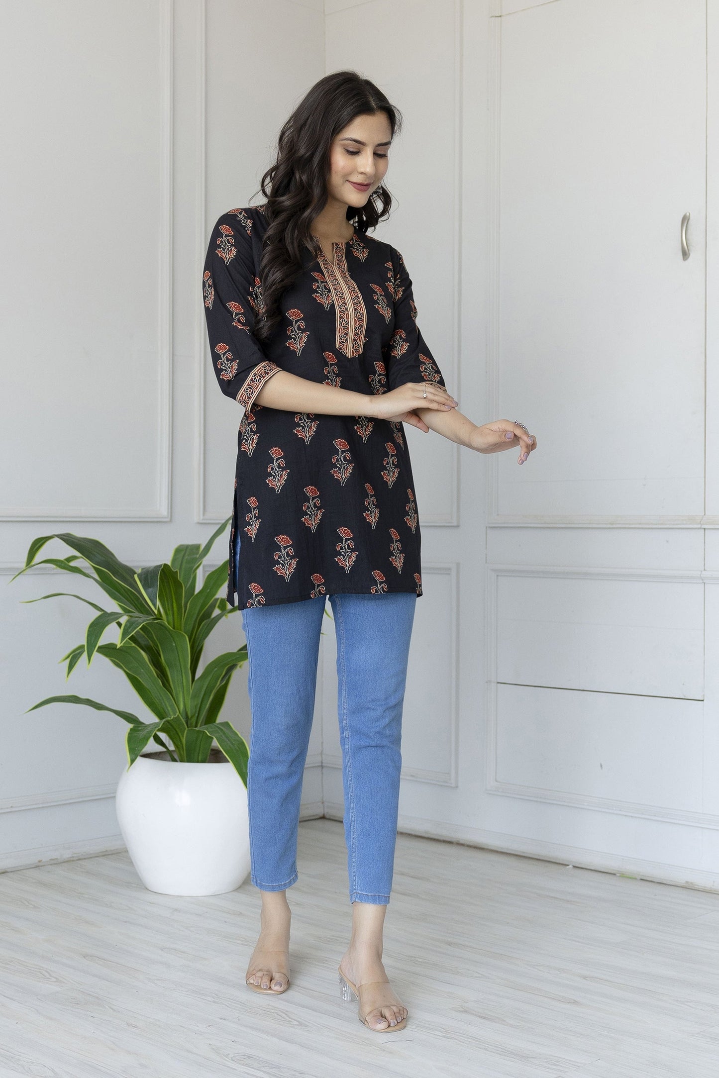Women Black Straight Tunic With Three Quarter Sleeves | LASVINI - Redefining Indian Fashion with Elegance