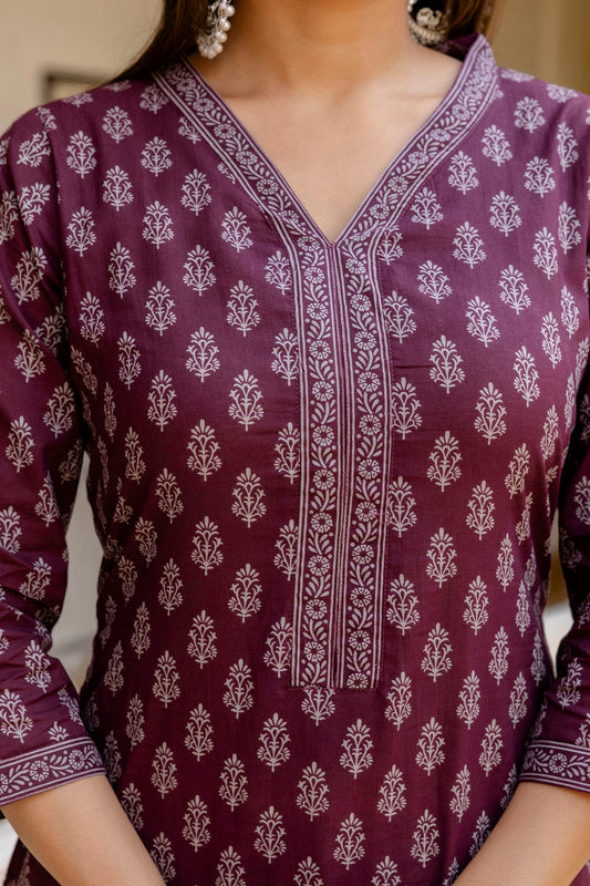 Women Burgundy Printed Straight Kurta With Three Quarter Sleeves | LASVINI - Redefining Indian Fashion with Elegance