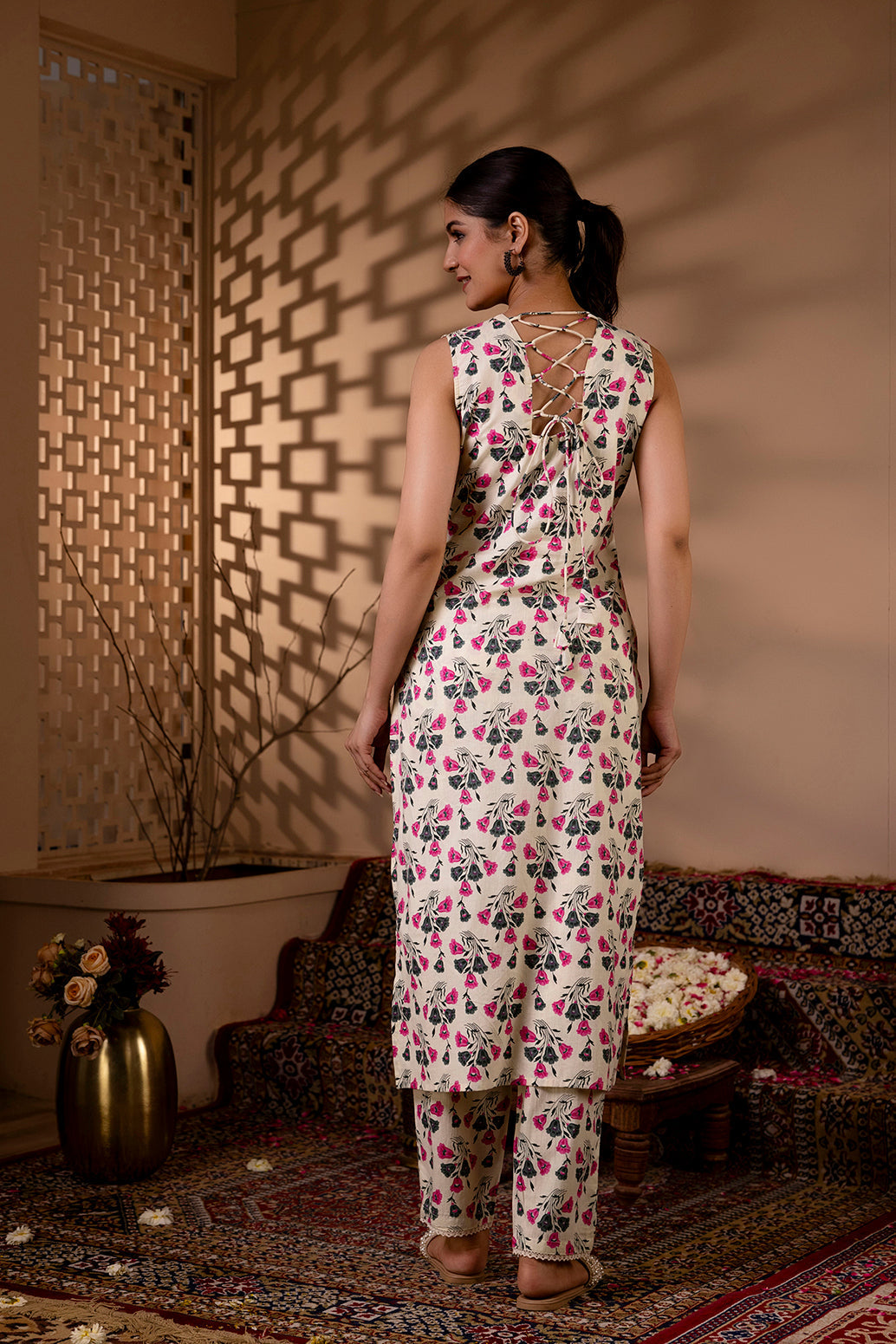 Women Off White Printed Straight Kurta With Trouser | LASVINI - Redefining Indian Fashion with Elegance