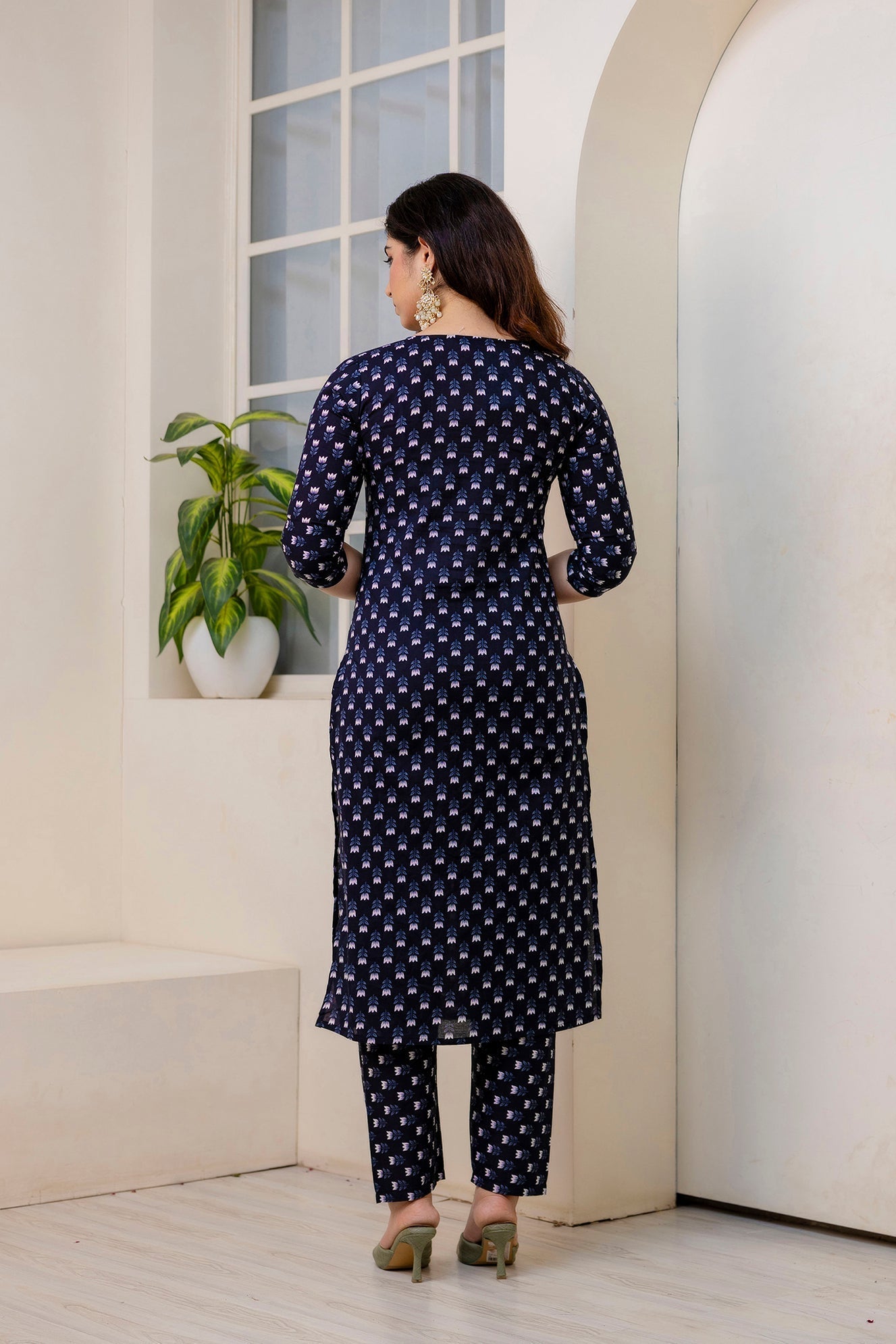 Women Black Ethnic Printed Kurta And Trouser With Dupatta | LASVINI - Redefining Indian Fashion with Elegance