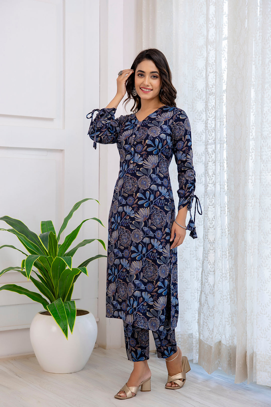 Women Navy Blue Ethnic Printed Straight Kurta With Trouser | LASVINI - Redefining Indian Fashion with Elegance