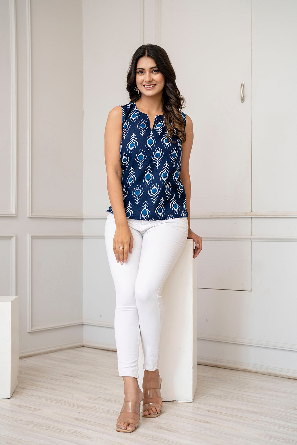 Women Navy Blue Printed Straight Tunic | LASVINI - Redefining Indian Fashion with Elegance