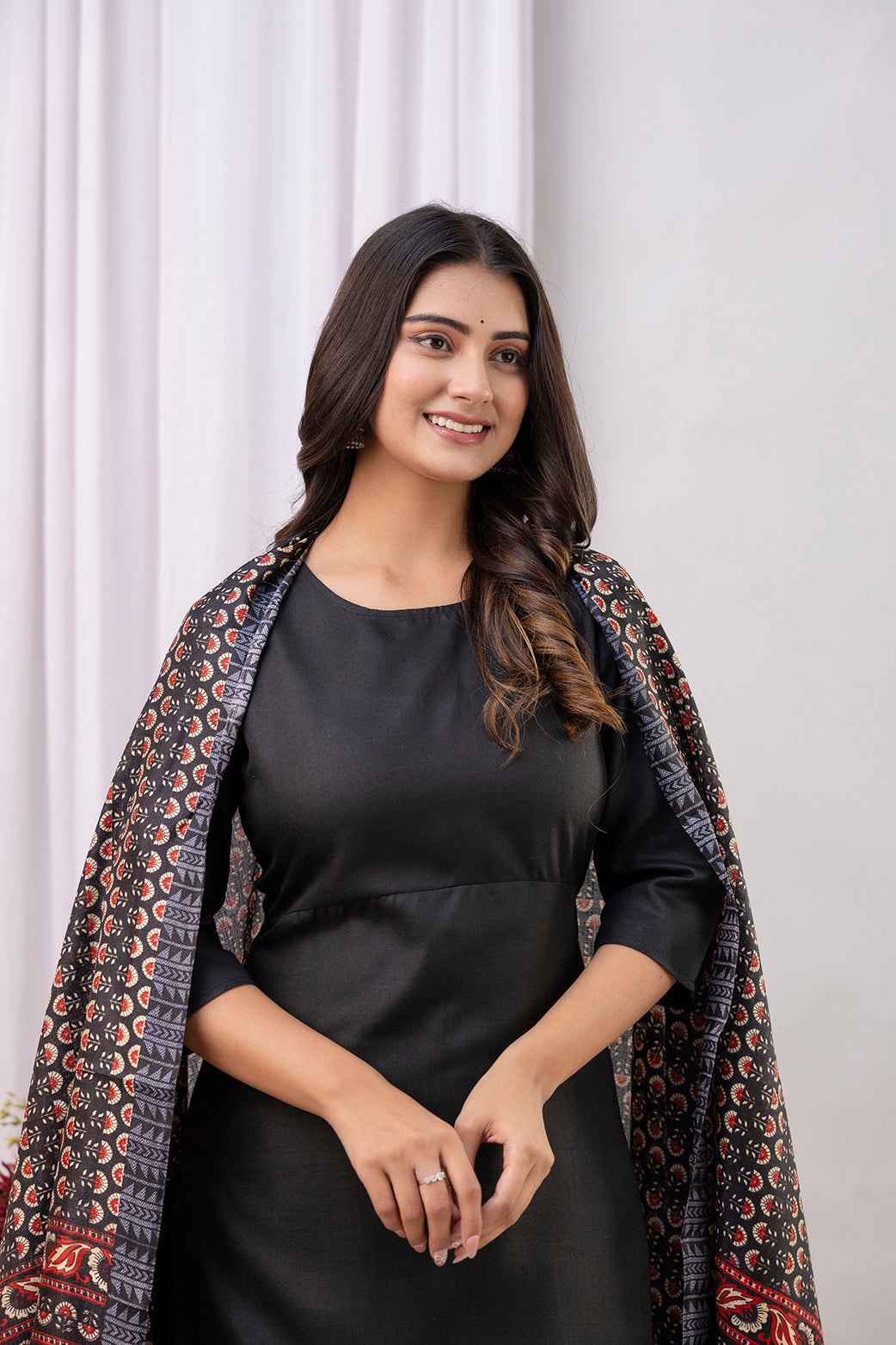 Black Straight Kurta Set With Printed Dupatta for Women | LASVINI - Redefining Indian Fashion with Elegance