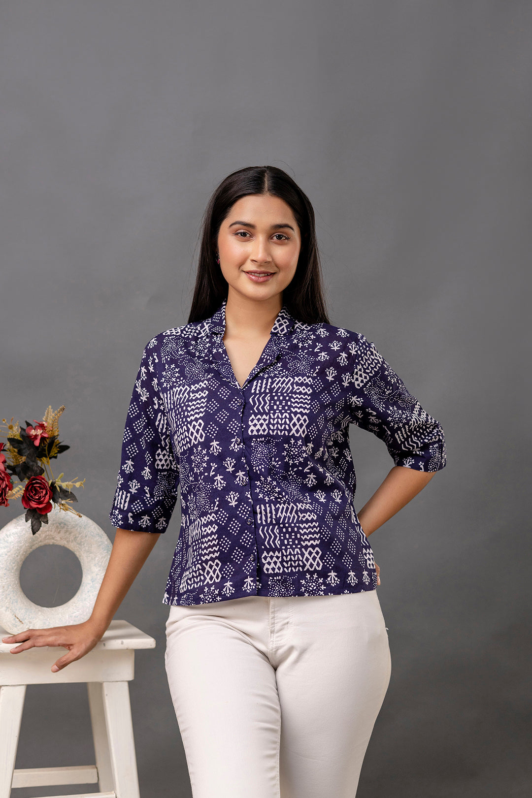 Women Navy Blue Printed Straight Tunic | LASVINI - Redefining Indian Fashion with Elegance