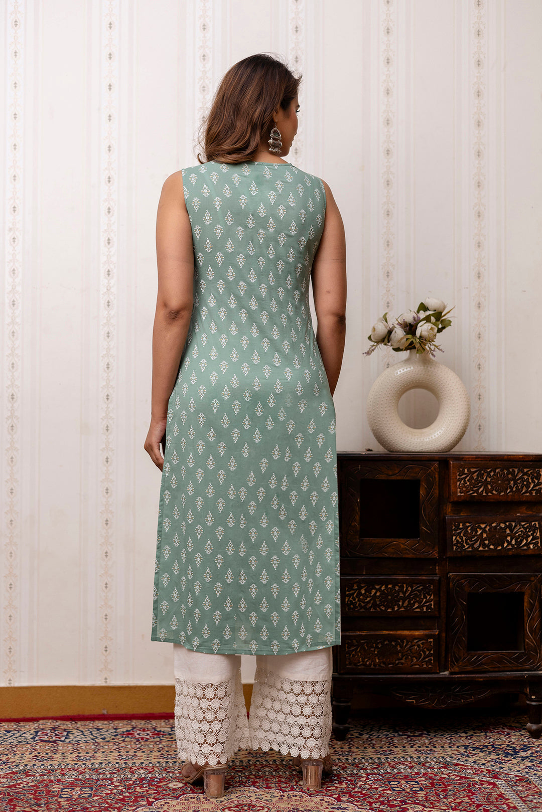 Women Green Printed Straight V-Neck Kurta | LASVINI - Redefining Indian Fashion with Elegance