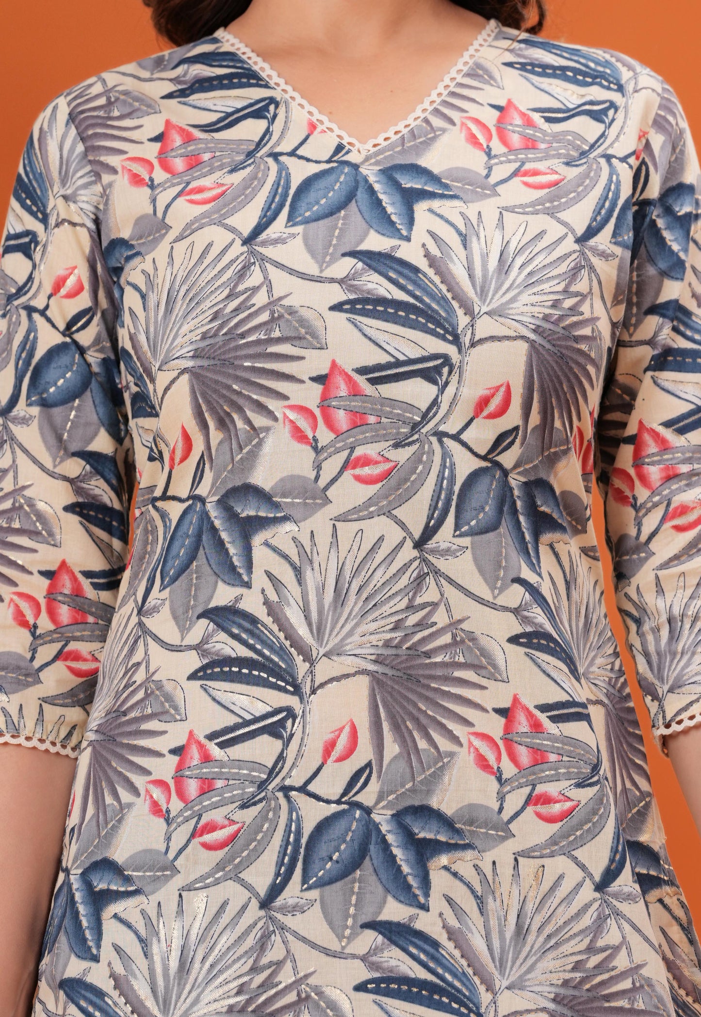 Off White Printed Straight Kurta with Three Quarter Sleeves | LASVINI - Redefining Indian Fashion with Elegance