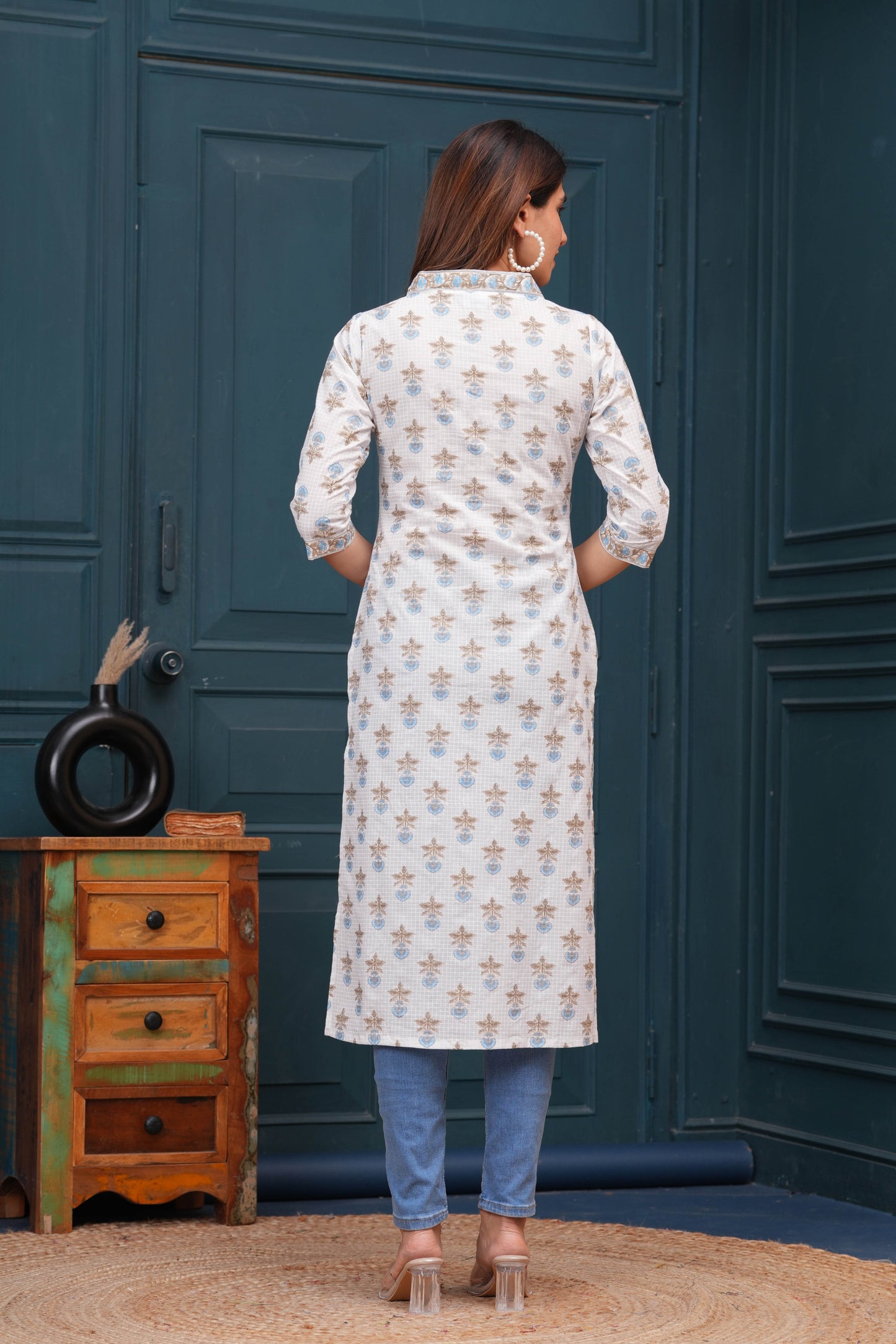 Off White Printed Straight Kurta with Three Quarter Sleeves | LASVINI - Redefining Indian Fashion with Elegance