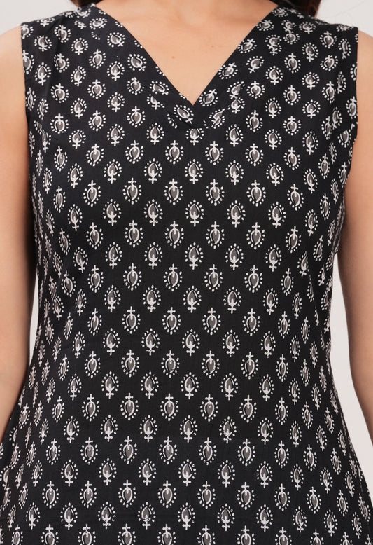 Women Black Printed Straight Sleeveless Kurta | LASVINI - Redefining Indian Fashion with Elegance