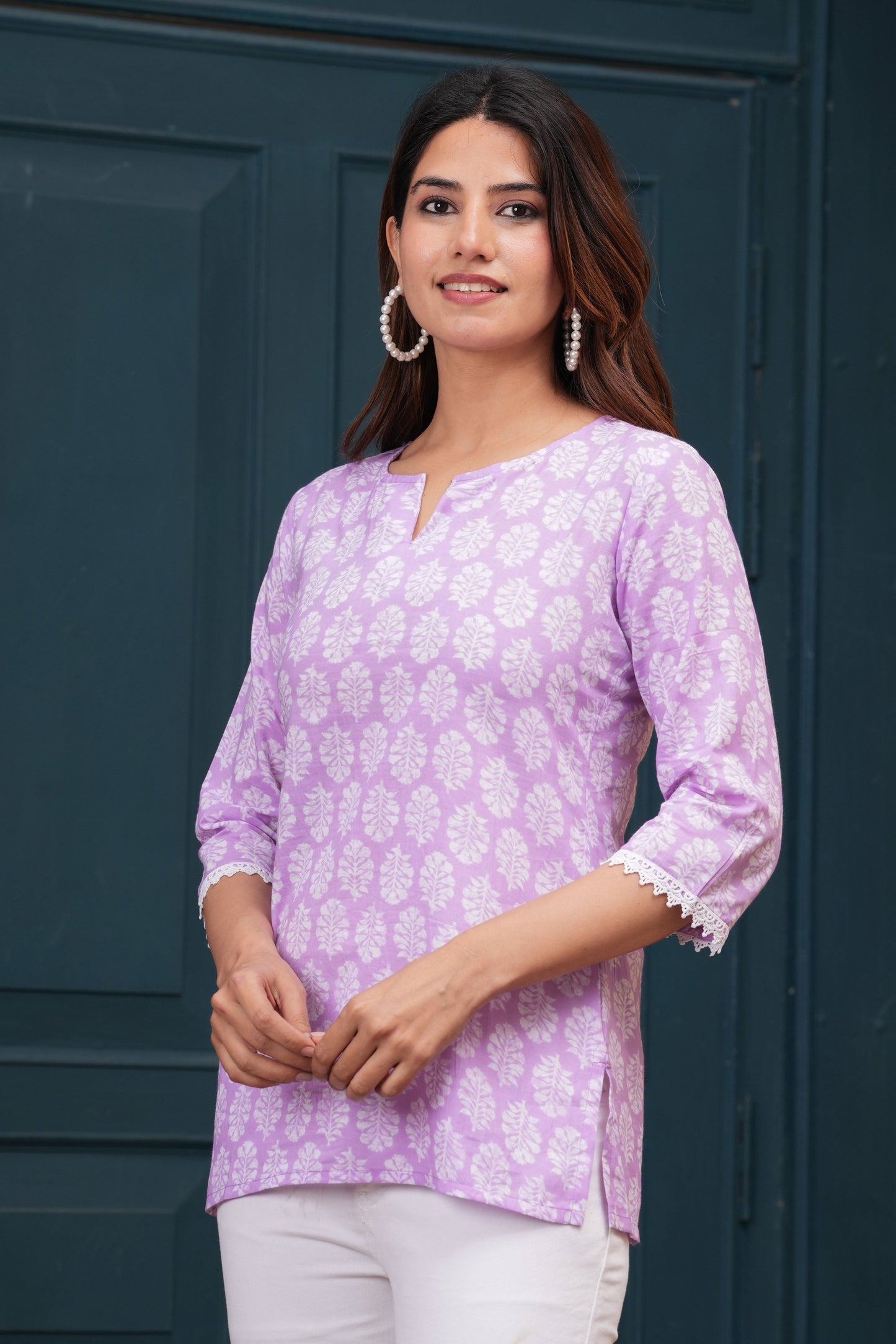 Women Lavender Printed Straight Tunic | LASVINI - Redefining Indian Fashion with Elegance