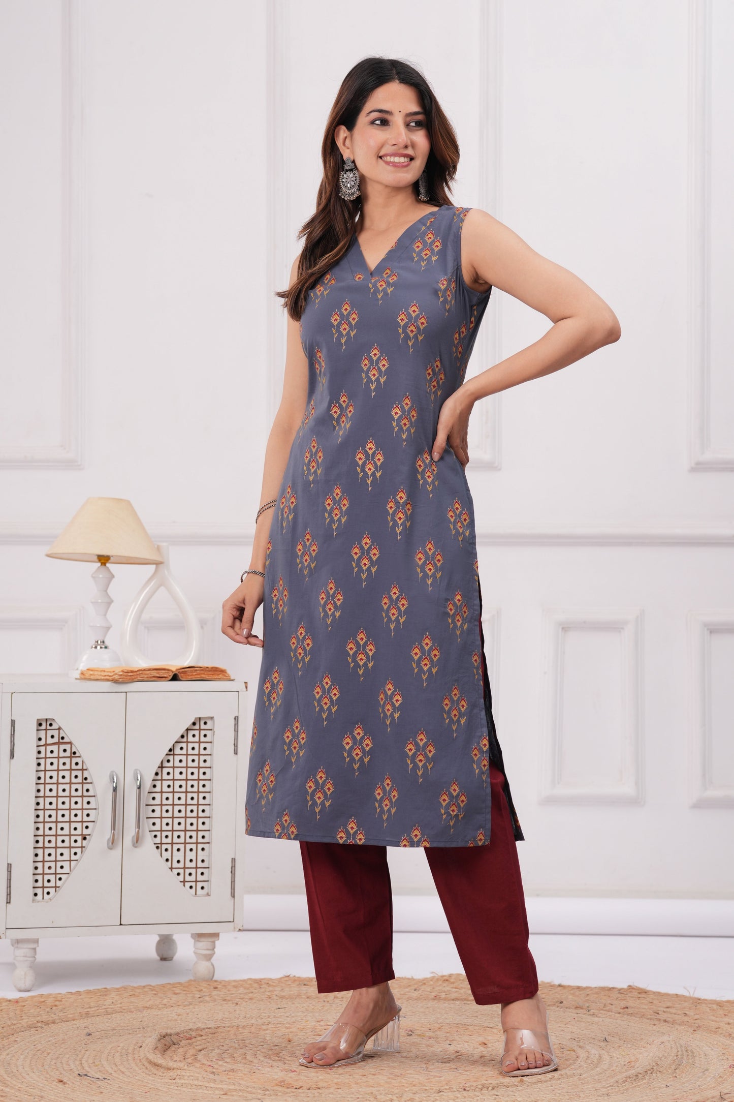 Women Grey Printed Straight Sleeveless Kurta | LASVINI - Redefining Indian Fashion with Elegance