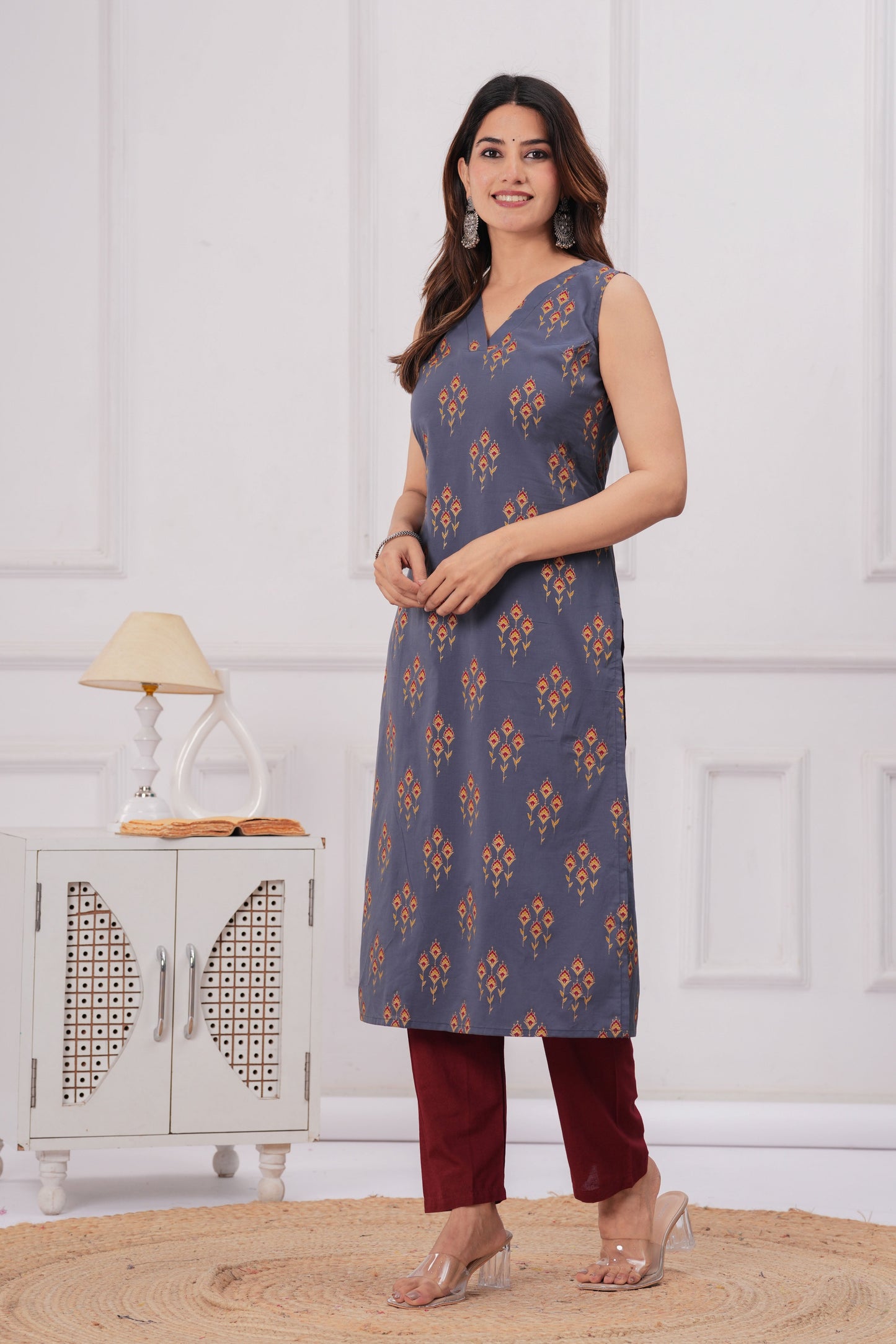 Women Grey Printed Straight Sleeveless Kurta | LASVINI - Redefining Indian Fashion with Elegance