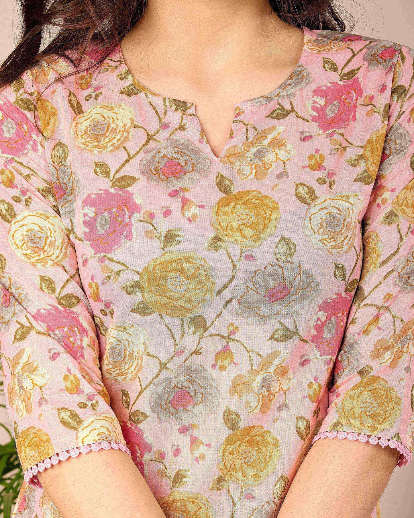 Women Pink Floral Printed Straight Tunic | LASVINI - Redefining Indian Fashion with Elegance