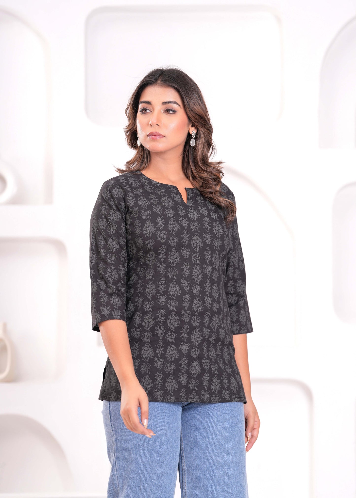 Black Floral Printed Tunic for Women | LASVINI - Redefining Indian Fashion with Elegance