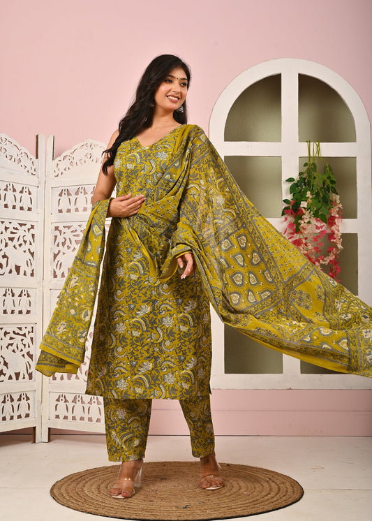 Floral Printed Kurta Set with Dupatta for Women | LASVINI - Redefining Indian Fashion with Elegance