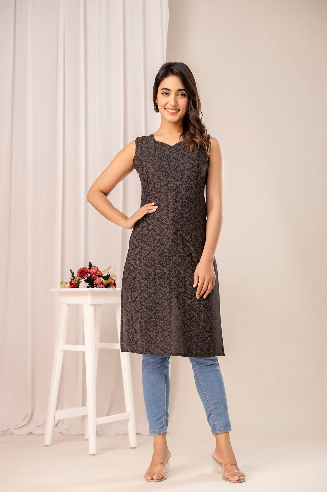 Black Printed Kurta for Women | LASVINI - Redefining Indian Fashion with Elegance