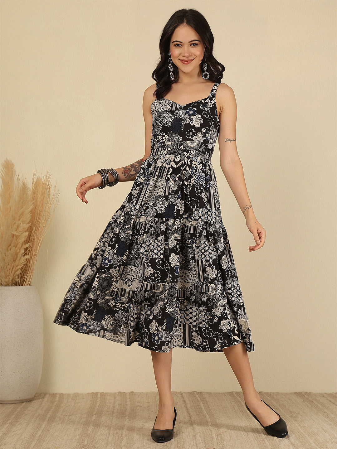 Black Printed Dress for Women | LASVINI - Redefining Indian Fashion with Elegance