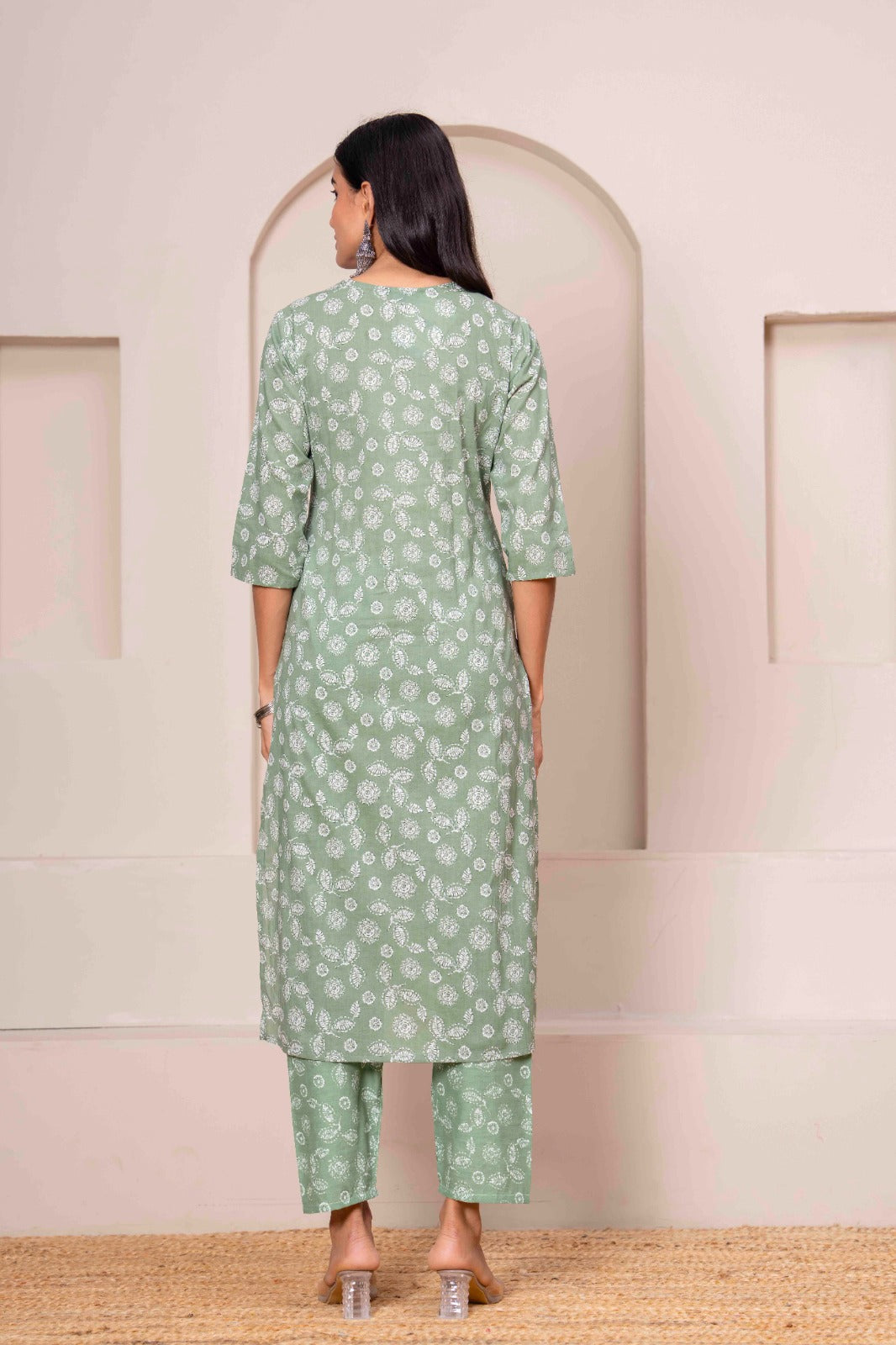 Green Printed Straight Kurta Set With Dupatta for Women | LASVINI - Redefining Indian Fashion with Elegance