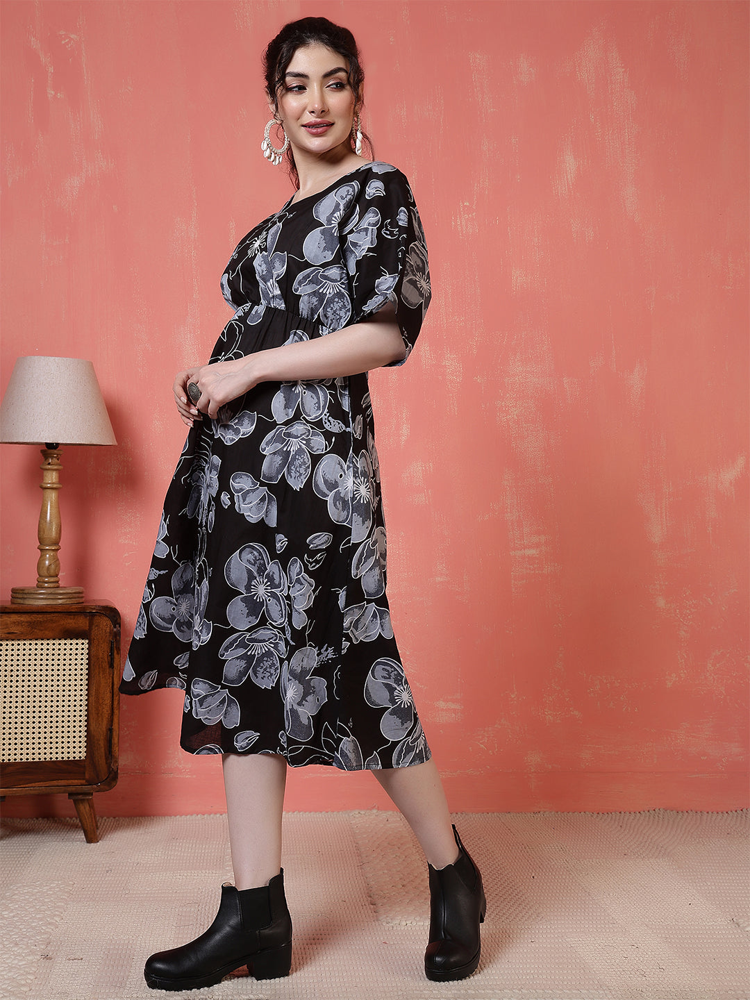 Black Floral Printed Dress for Women | LASVINI - Redefining Indian Fashion with Elegance