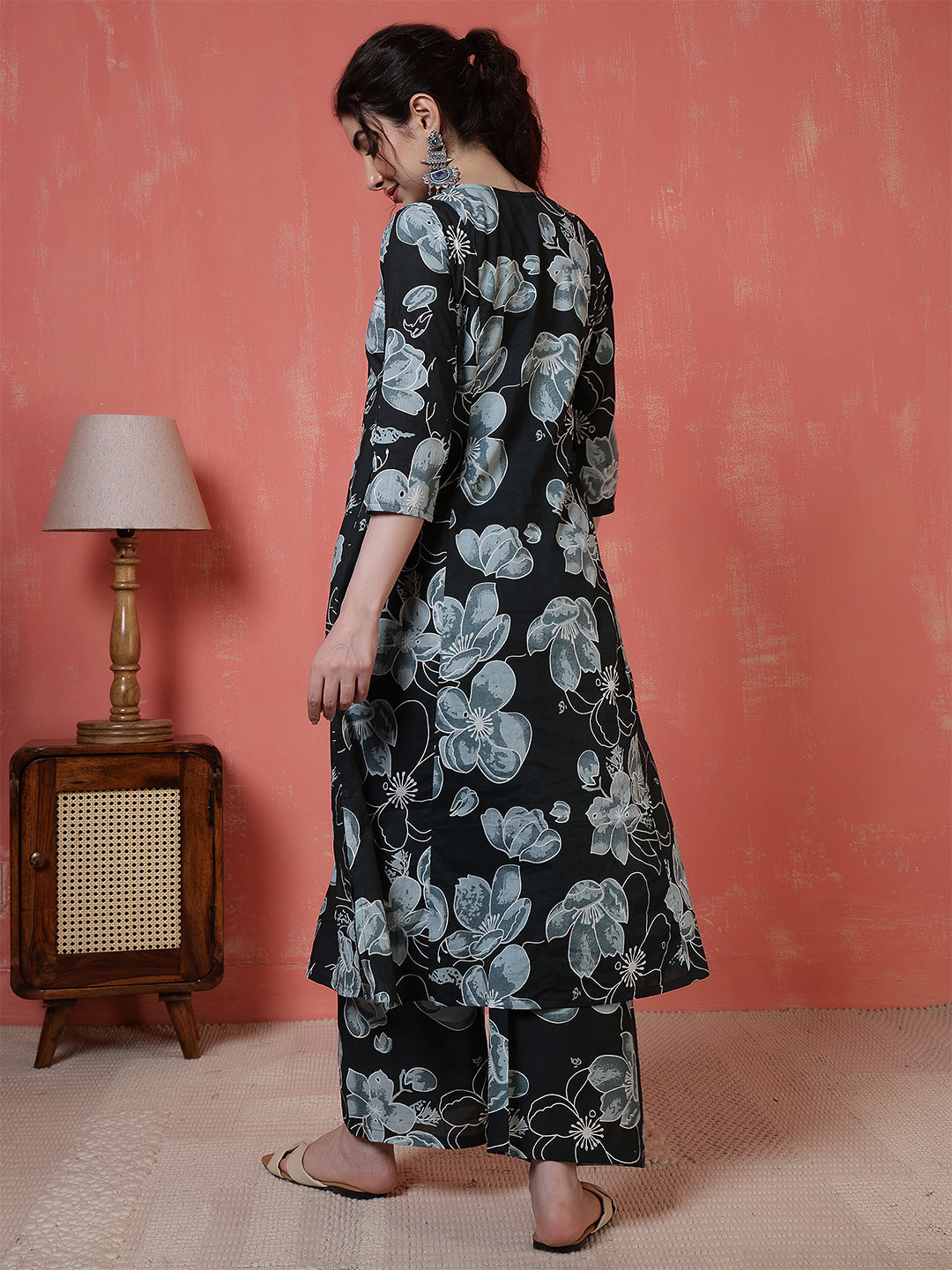 Black Floral Printed Co-Ord Set for Women | LASVINI - Redefining Indian Fashion with Elegance