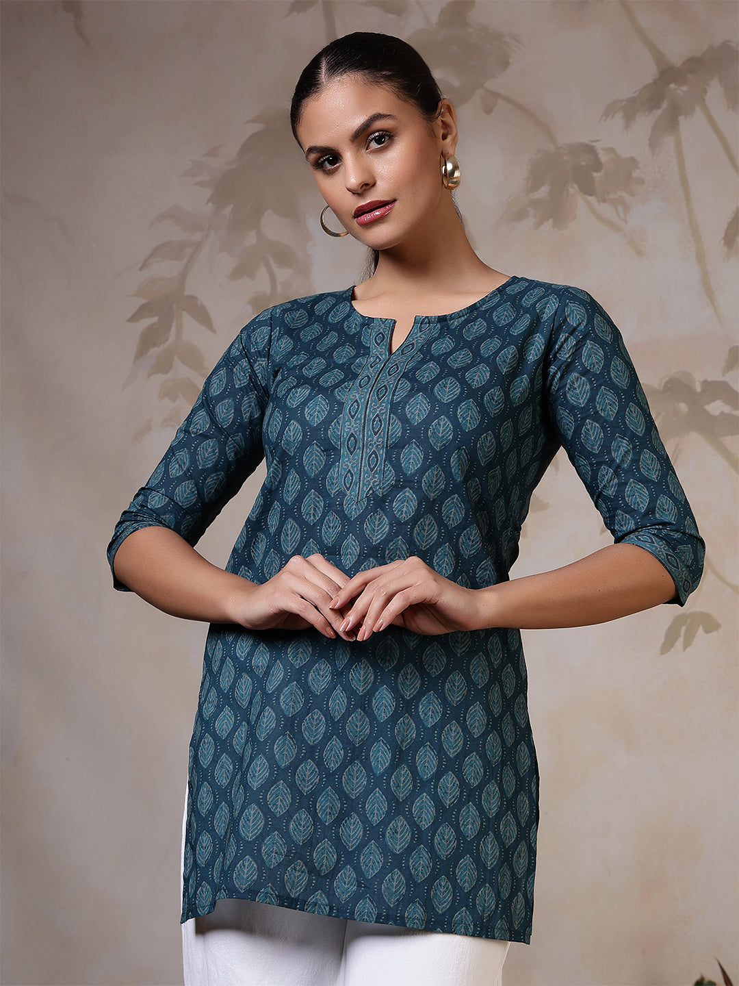 Women Teal Blue Printed Straight Tunic | LASVINI - Redefining Indian Fashion with Elegance
