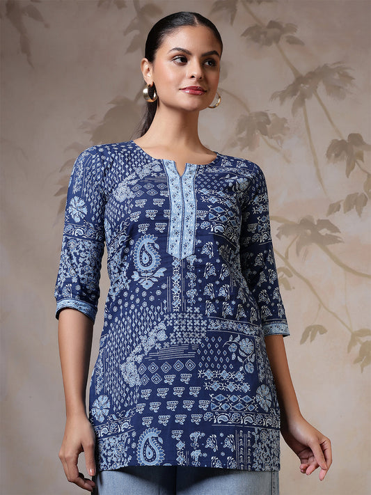 Women Blue Printed Straight Tunic | LASVINI - Redefining Indian Fashion with Elegance