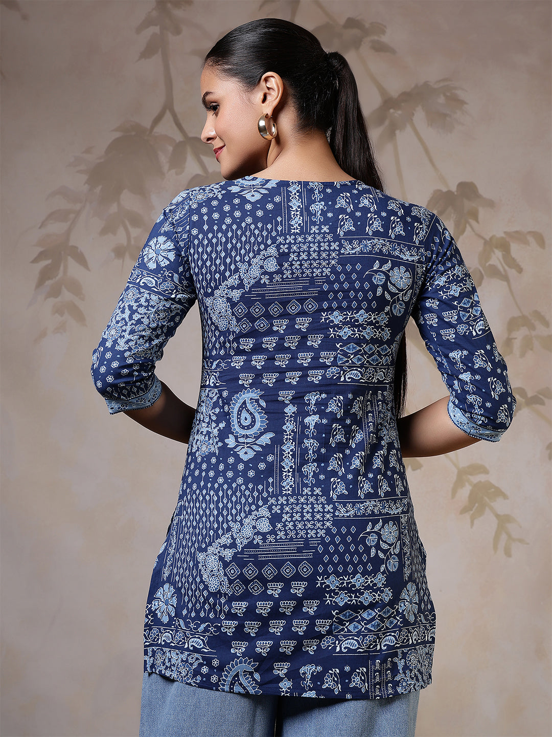 Women Blue Printed Straight Tunic | LASVINI - Redefining Indian Fashion with Elegance