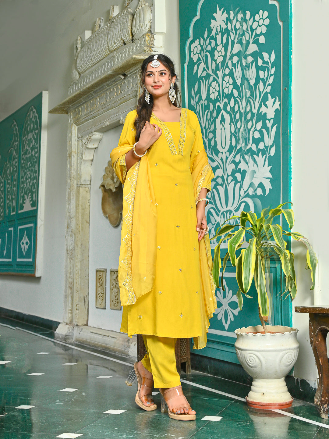 Yellow Embroidered Kurta Set | LASVINI - Redefining Indian Fashion with Elegance