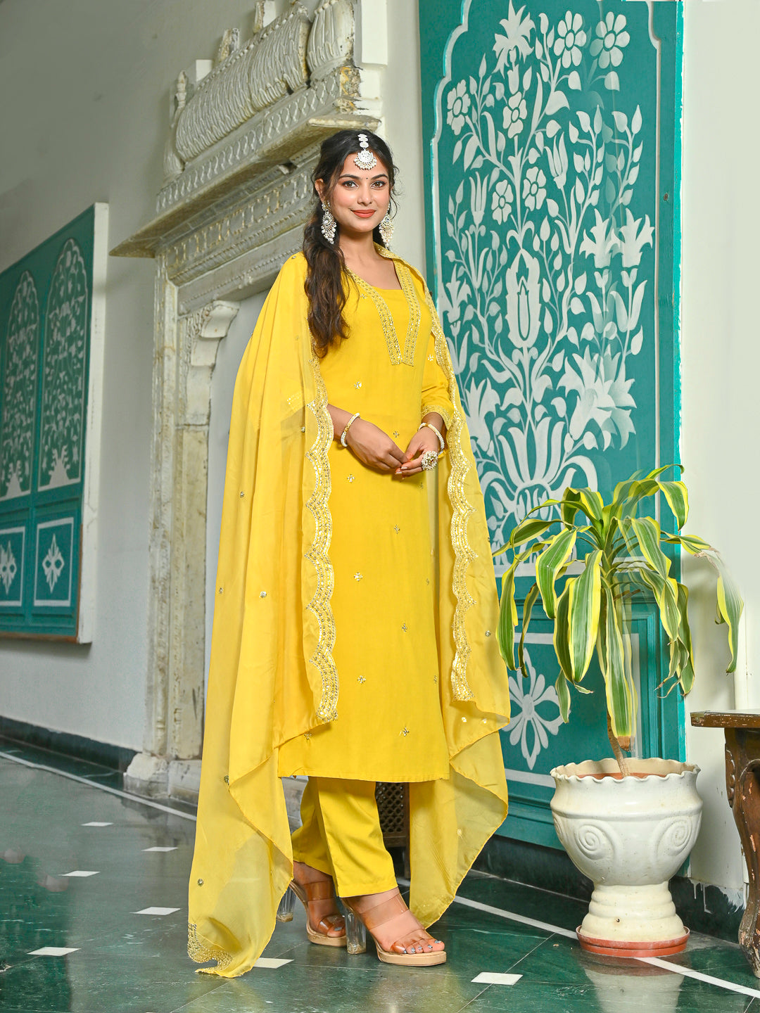Yellow Embroidered Kurta Set | LASVINI - Redefining Indian Fashion with Elegance
