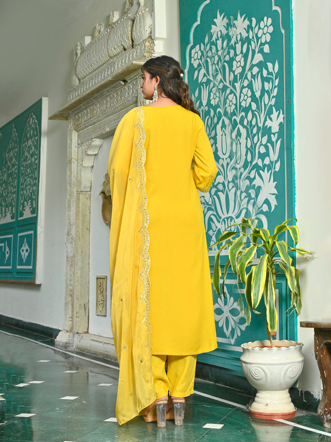 Yellow Embroidered Kurta Set | LASVINI - Redefining Indian Fashion with Elegance