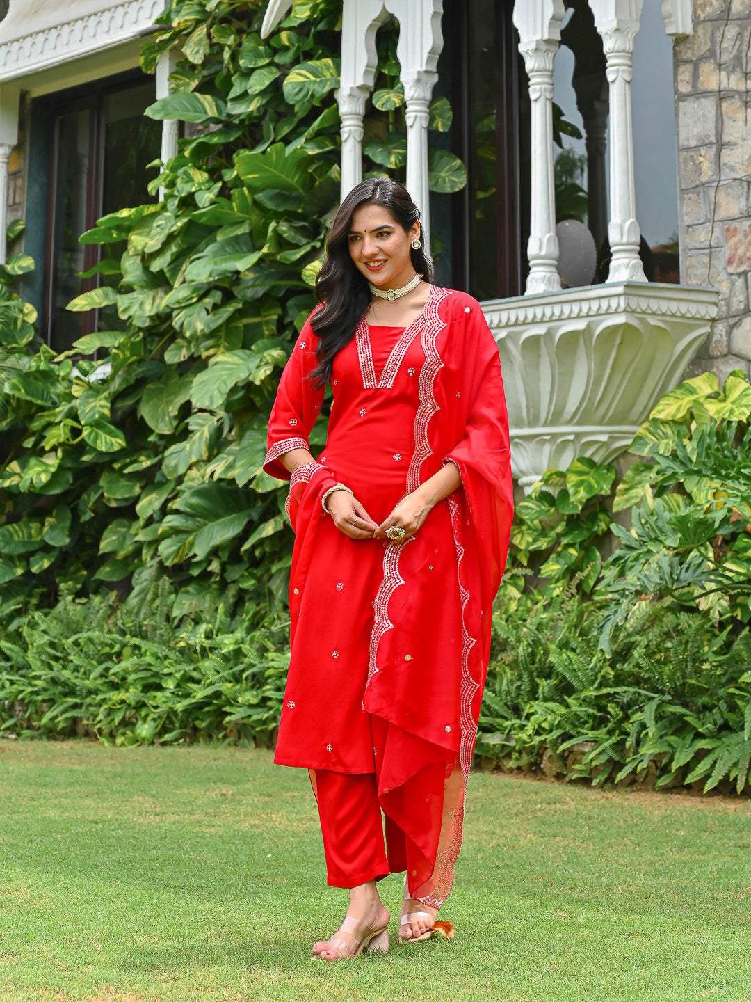 Red Embroidered Kurta Set | LASVINI - Redefining Indian Fashion with Elegance