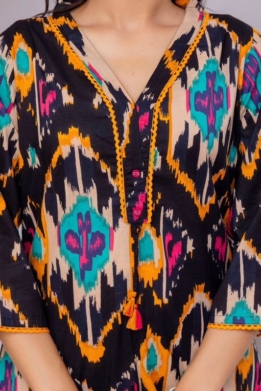 Black Printed Straight Kurta with Three Quarter Sleeves | LASVINI - Redefining Indian Fashion with Elegance